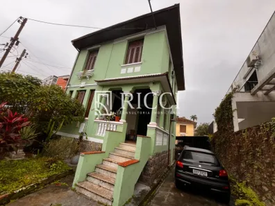 Sobrado com 3 Quartos à venda, 150m² no Vila Mathias, Santos