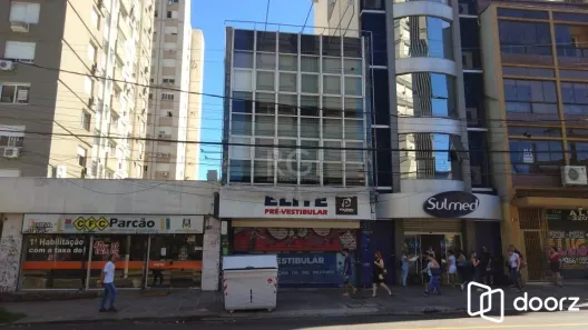 Prédio Comercial à venda, 1200m² no Independência, Porto Alegre