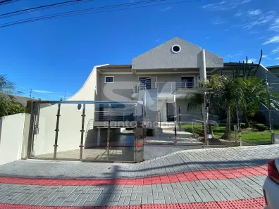 Casa com 3 Quartos à venda, 261m² no Passo dos Fortes, Chapecó