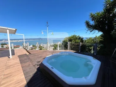 Casa com 3 Quartos à venda, 269m² no Centro, Florianópolis