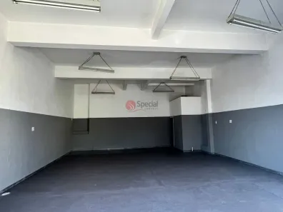 Prédio Comercial à venda, 350m² no Vila Carrão, São Paulo