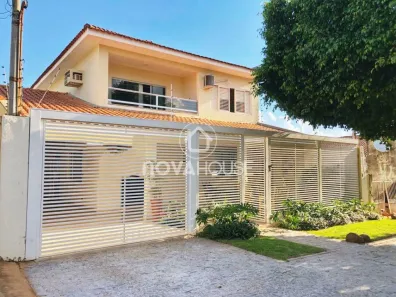 Sobrado com 5 Quartos à venda, 335m² no Centro, Campo Grande