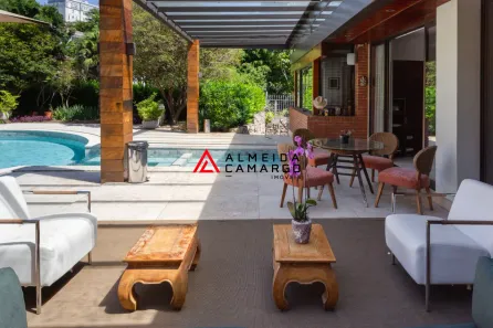 Casa com 4 Quartos à venda, 2605m² no Chácara Itaim, São Paulo
