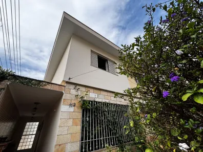 Casa com 4 Quartos à venda, 222m² no Vila Anglo Brasileira, São Paulo