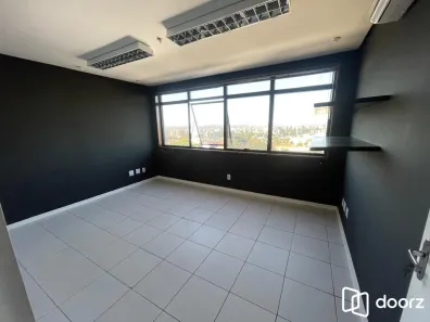 Sala Comercial com 1 Quarto à venda, 43m² no Três Figueiras, Porto Alegre