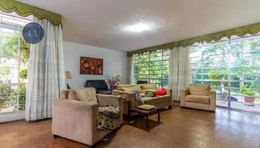 Casa com 4 Quartos para alugar, 450m² no Vila Madalena, São Paulo