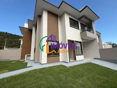 Sobrado com 3 Quartos à venda, 106m² no Potecas, São José