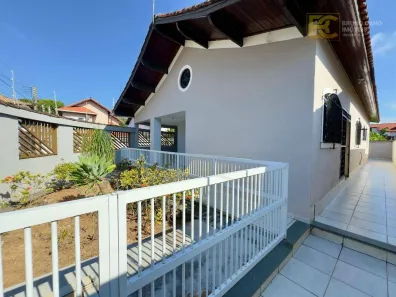 Casa com 3 Quartos à venda, 132m² no Continental, Peruíbe