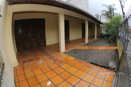 Casa com 3 Quartos para alugar, 80m² no Meia Praia, Itapema