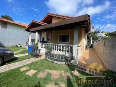 Casa com 3 Quartos à venda, 170m² no Corumbá (Terra Preta), Mairiporã