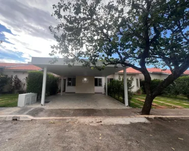 Casa com 3 Quartos para alugar, 150m² no Residencial Brisas do Cerrado, Goiânia