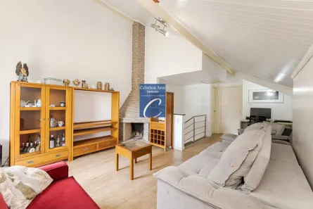 Sobrado com 4 Quartos à venda, 198m² no Santa Felicidade, Curitiba