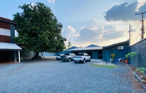 com 1 Quarto à venda, 390m² no Jardim das Palmeiras, Cuiabá