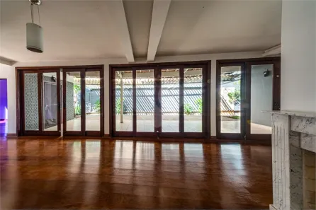 Casa com 3 Quartos à venda, 300m² no Alto de Pinheiros, São Paulo