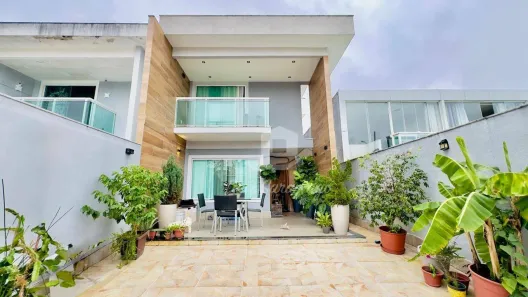 Casa com 4 Quartos à venda, 156m² no Itaipu, Niterói