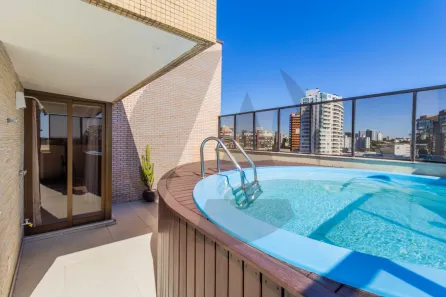 Apartamento com 2 Quartos para alugar, 187m² no Boa Vista, Porto Alegre