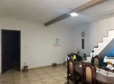 Casa com 4 Quartos à venda, 240m² no Industrial, Contagem