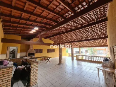 Casa com 2 Quartos à venda, 150m² no Três Montanhas, Osasco