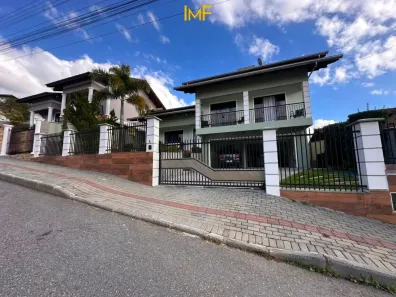 Casa com 3 Quartos à venda, 240m² no Rodeio 12, Timbó