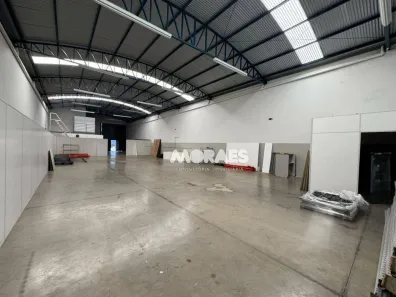 Galpão/Depósito/Armazém para alugar, 600m² no Núcleo Residencial Presidente Geisel, Bauru
