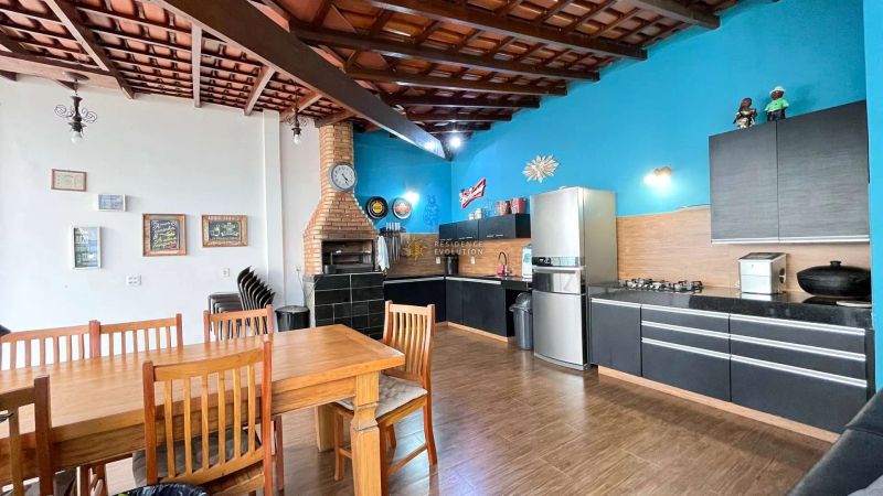 Casa com 5 quartos — Castelo, Belo Horizonte