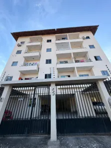 Apartamento com 2 Quartos para alugar, 57m² no Itaperi, Fortaleza