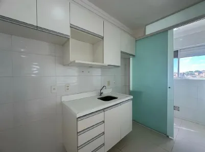 Apartamento com 2 Quartos para alugar, 50m² no Piatã, Salvador