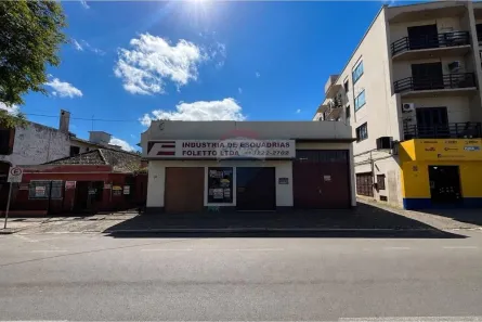 Ponto Comercial para alugar, 400m² no Duque de Caxias, Santa Maria