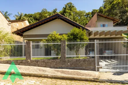 Casa com 3 Quartos à venda, 172m² no Tribess, Blumenau