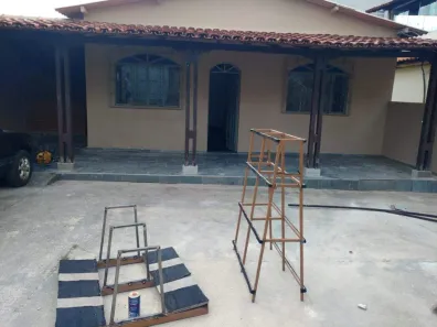 Casa com 3 Quartos para alugar, 80m² no Riacho das Pedras, Contagem