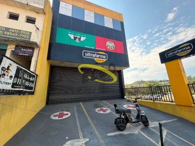 Ponto Comercial para alugar, 189m² no Centro, Cotia