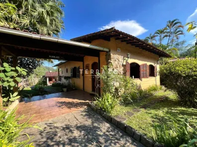 Casa de Condomínio com 3 Quartos à venda, 272m² no Corujas, Guapimirim