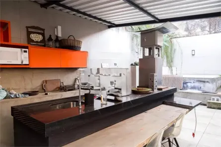 Casa com 6 Quartos à venda, 290m² no Vila do Encontro, São Paulo
