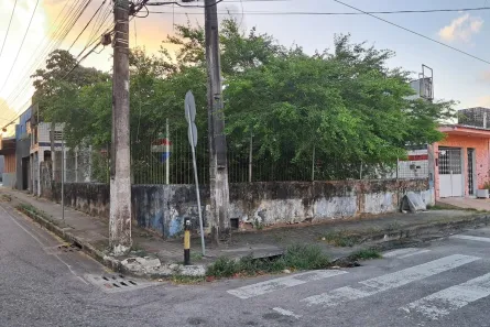 Ponto Comercial à venda, 240m² no Lagoa Nova, Natal