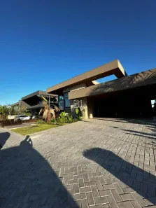 Casa de Condomínio com 4 Quartos à venda, 400m² no Morada dos Nobres, Cuiabá