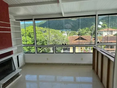 Casa com 4 Quartos à venda, 143m² no Piratininga, Niterói