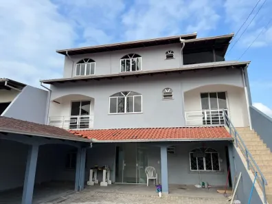 Casa com 6 Quartos à venda, 250m² no São João, Itajaí