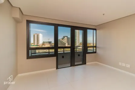 Sala Comercial com 1 Quarto à venda, 28m² no São Gonçalo, Pelotas