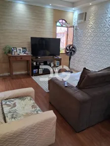 Casa com 3 Quartos à venda, 175m² no Jardim García, Campinas