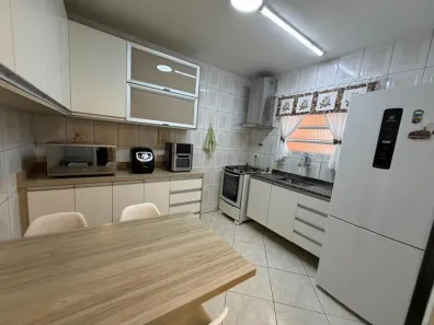 Casa de Condomínio com 2 Quartos à venda, 72m² no Jardim Petrópolis, Cotia