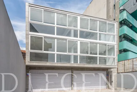 Prédio Comercial para alugar, 280m² no Navegantes, Porto Alegre