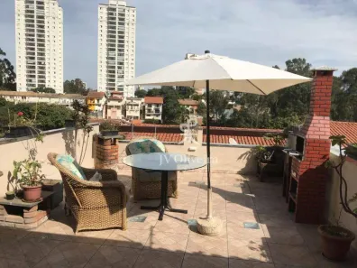 Casa com 3 Quartos à venda, 220m² no Vila Suzana, São Paulo
