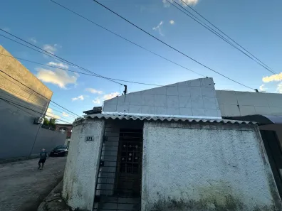 Casa com 2 Quartos para alugar, 55m² no Afogados, Recife