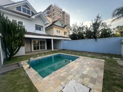 Casa de Condomínio com 3 Quartos à venda, 200m² no Recreio dos Bandeirantes, Rio de Janeiro