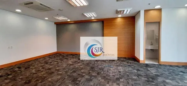 Sala Comercial para alugar, 153m² no Cerqueira César, São Paulo