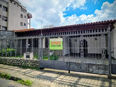 Casa com 4 Quartos à venda, 300m² no Bom Pastor, Juiz de Fora