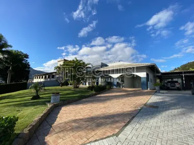 Casa com 3 Quartos à venda, 222m² no Centro, Jaraguá do Sul