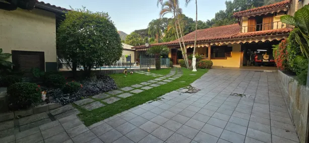 Casa de Condomínio com 5 Quartos à venda, 600m² no Anil, Rio de Janeiro