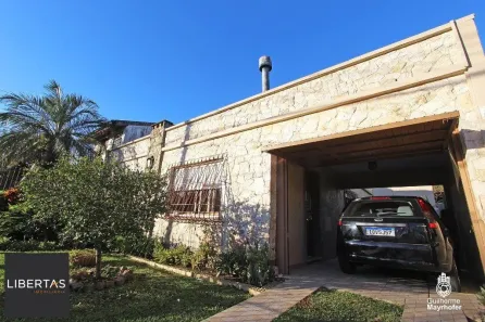 Casa com 3 Quartos à venda, 201m² no Cavalhada, Porto Alegre