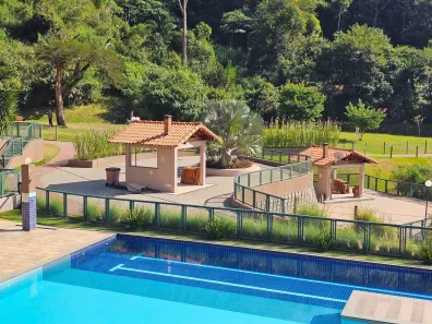 Apartamento com 2 Quartos à venda, 57m² no Itaipava, Petrópolis